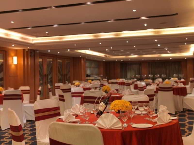 Goldfinch Hotel Bangalore Exterior foto