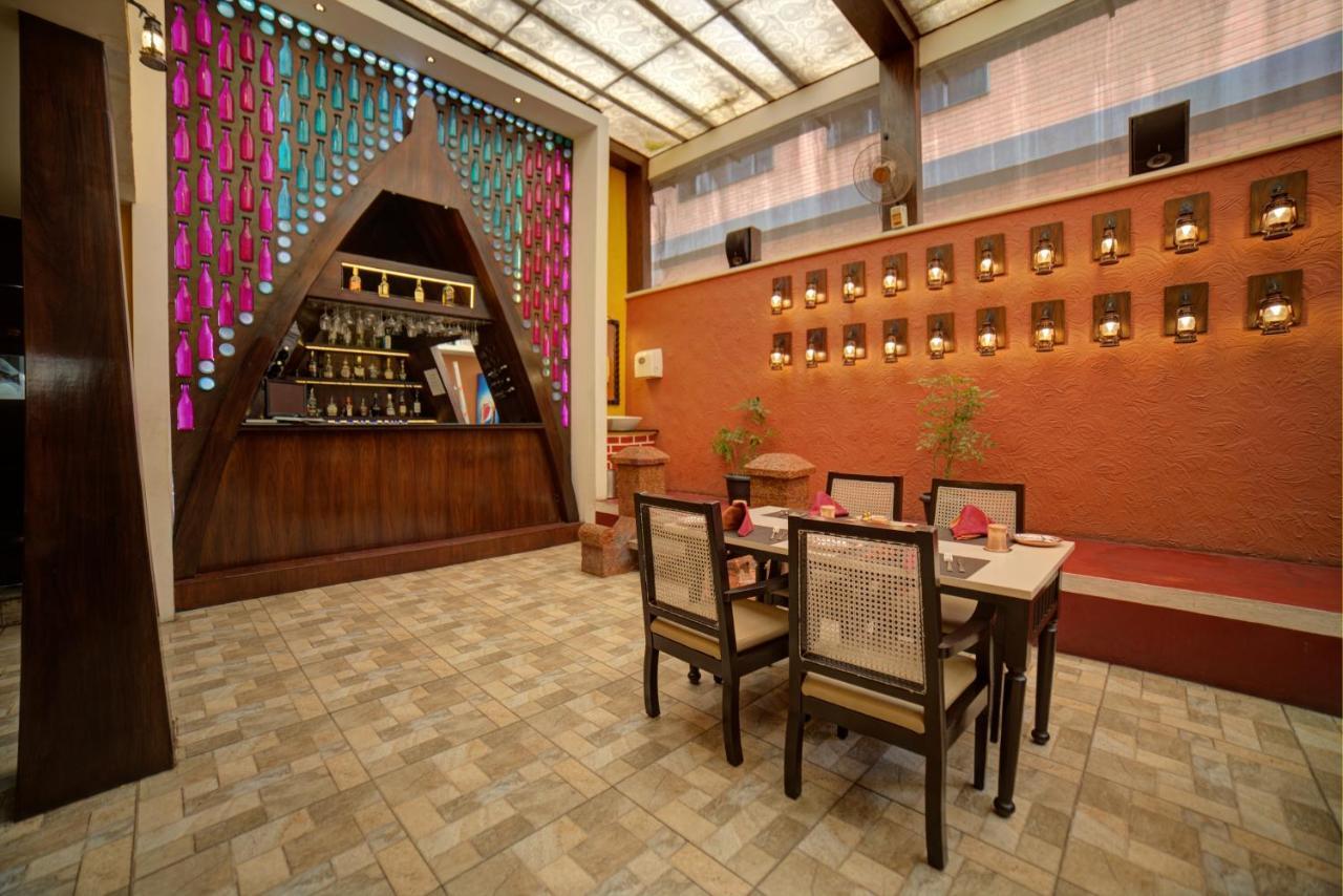 Goldfinch Hotel Bangalore Exterior foto